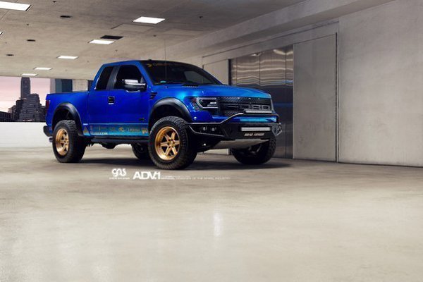 Ford F-150 SVT Raptor SuperCab on ADV.1 Wheels - 3