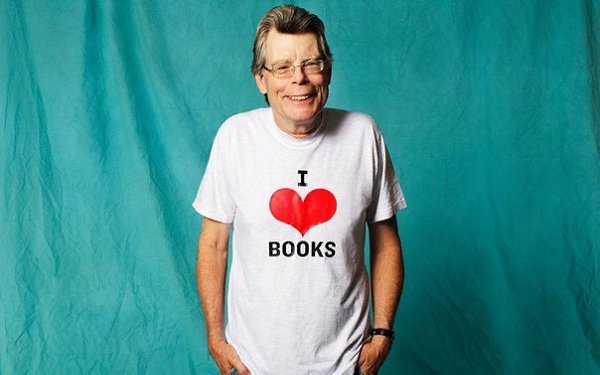 Кино не победит книги. Все эти ребята, типа Кингсли Эмиса, постоянно твердят: книга мертва, общество ...