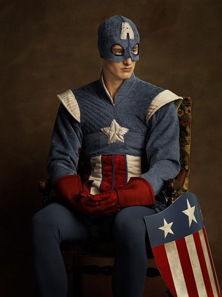 Крутой фото-проект французского фотографа Sacha Goldberger «Винтажные супергерои и персонажи». Суть ...