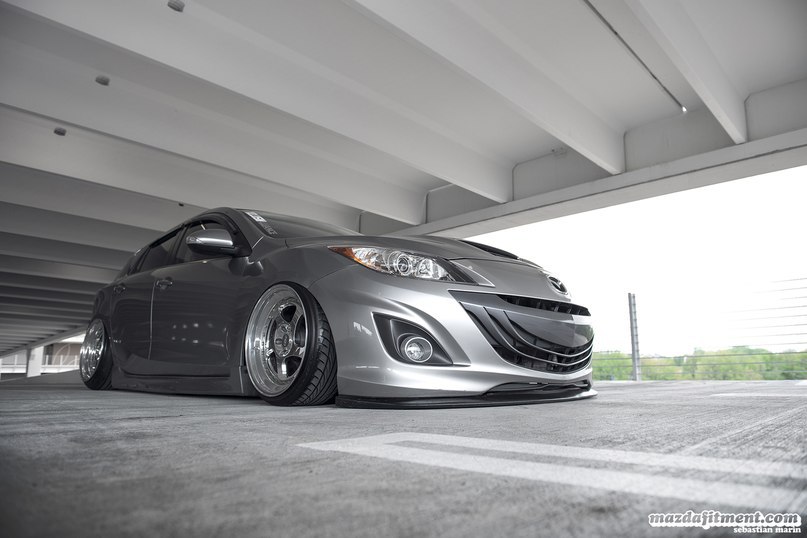 Mazda 3 MPS.