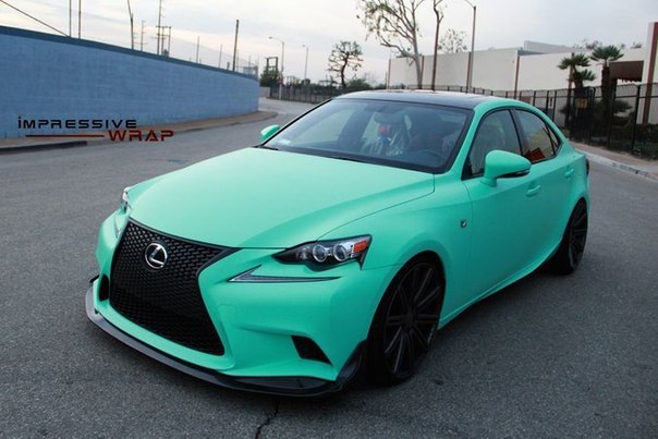 Lexus IS