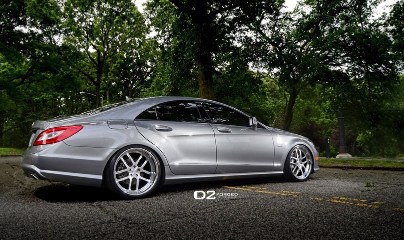 Mercedes-Benz CLS 550. - 3