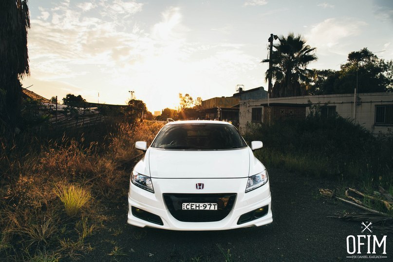 Honda CR-Z.