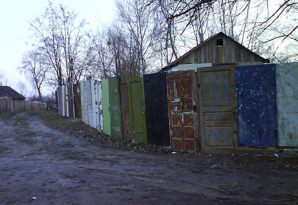 Хозяин перечитал Макса Фрая и Олдоса Хаксли, и теперь его любимое развлечение — смотреть, как гости ...