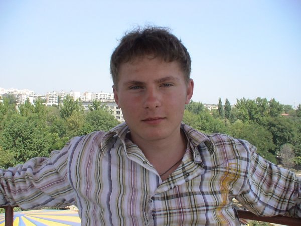 Дмитрий.23 апреля 2010 в 16:10Ну и вот собственно стихотворение с которого всё началось, это было не ...