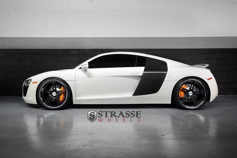 Audi R8. - 6