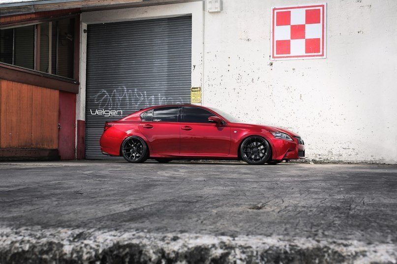 Lexus GS. - 2