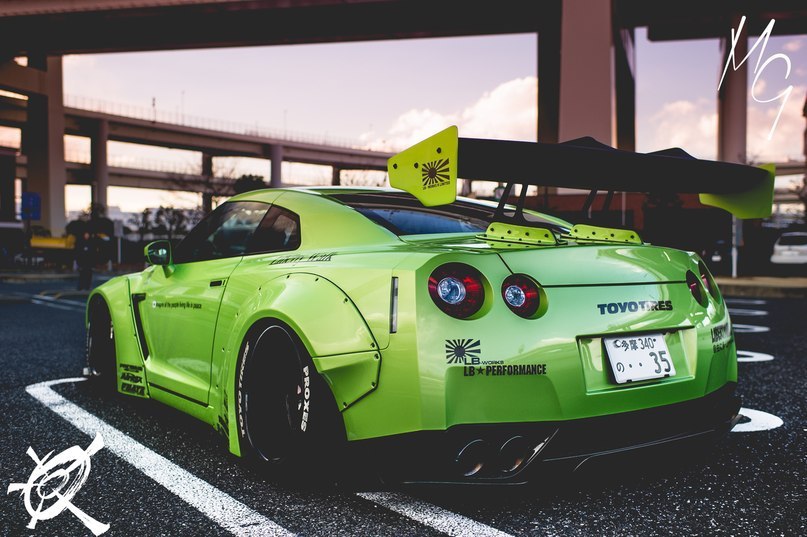 Nissan GT-R. - 2