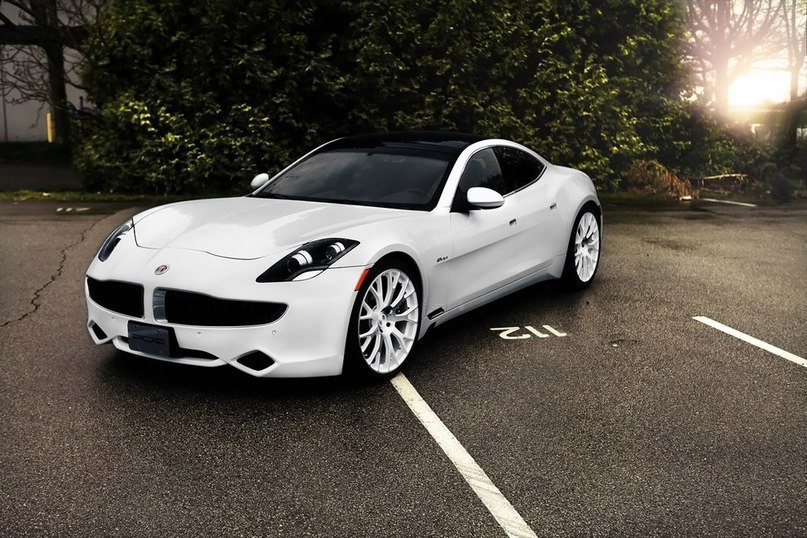 SR Fisker Karma ES 