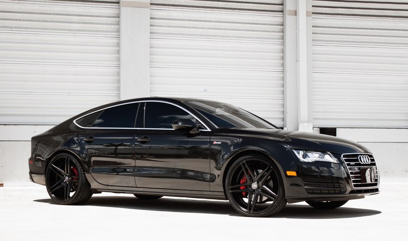 Audi A7.