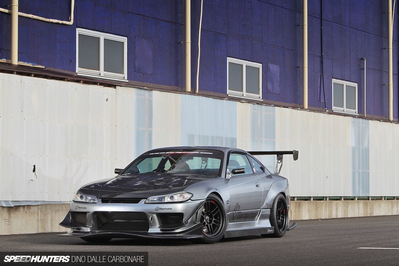 Nissan Silvia S15 Nissan Spec-R - 2