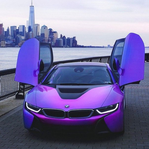 BMW i8