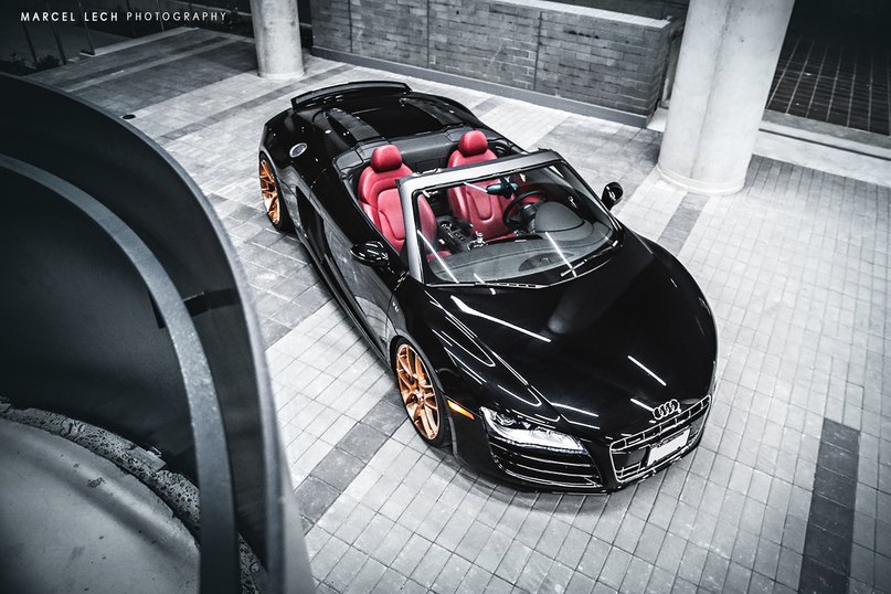 AUDI R8 Spyder.