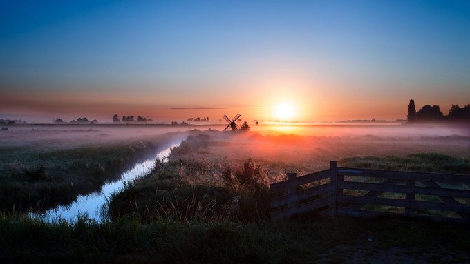   (Wim Denijs)     .   Canon.   ...