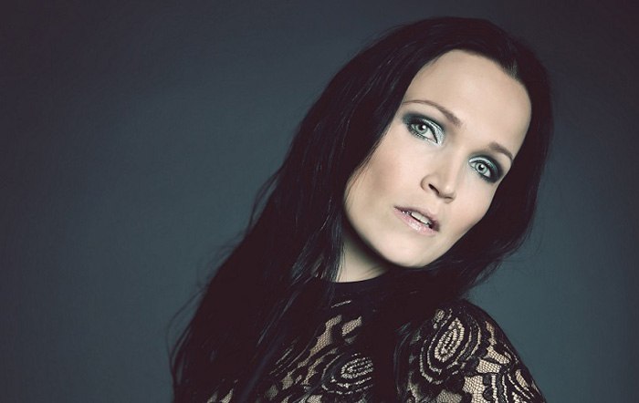     : 17  1977     (Tarja Turunen) -  ...