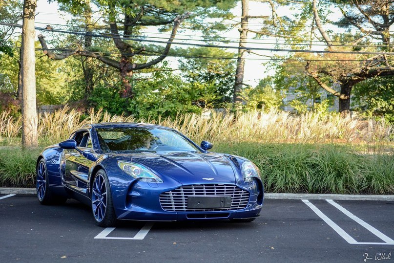 Aston Martin One-77