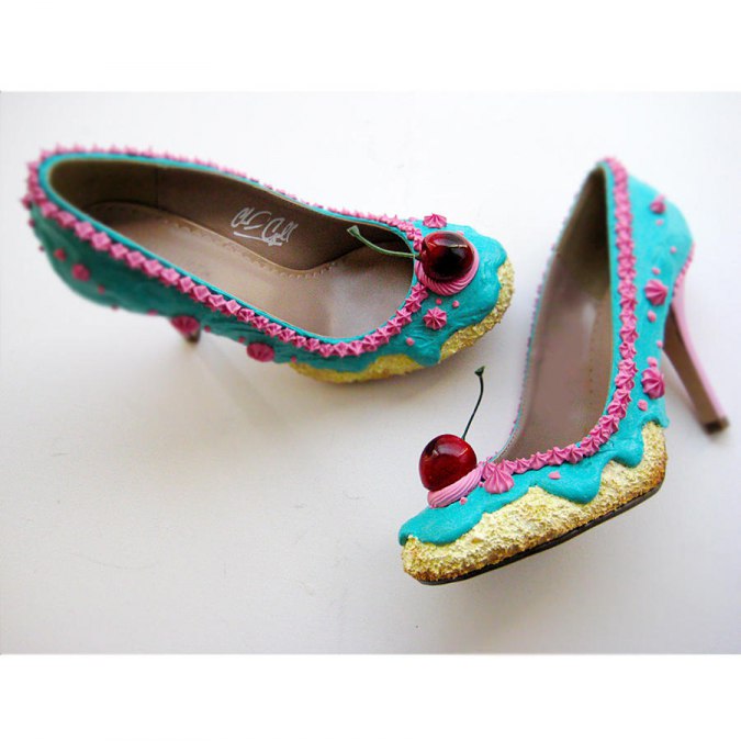 "Shoe Bakery"  " " -  ,  ... - 3