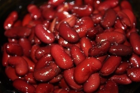 Салат с курицей и фасолью. Вкусненько! Особенно приятно то, что все ингредиенты не надо готовить, ... - 2