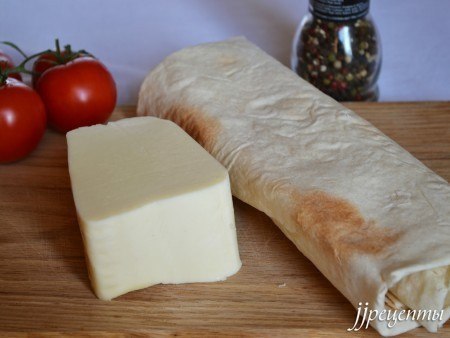 Лаваш с сыром.Лаваш с сыром можно приготовить с добавлением различных ингредиентов, все зависит от ... - 2