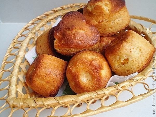 Медовые кексы с апельсином.Ингредиенты:Яйца куриные — 2 шт.Сахар — 150 гМаргарин или сливочное масло ...