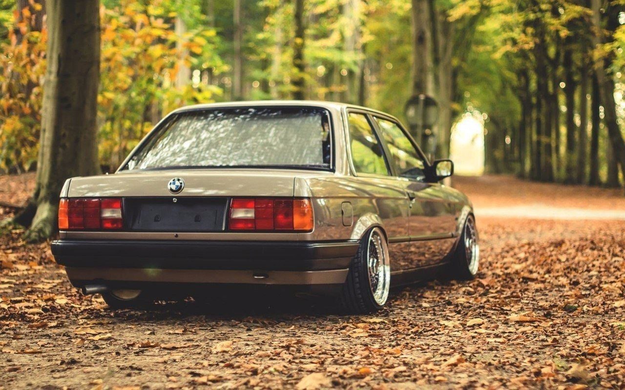 BMW E30