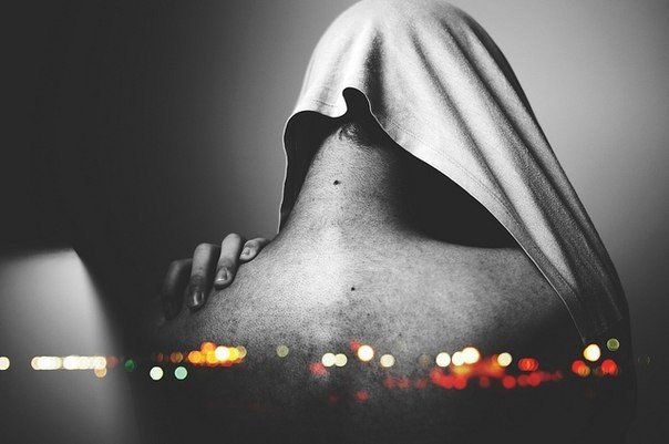 Заметили как быстро мы повзрослели? Как отношения перестали быть первыми, как телефоны заполнились ...