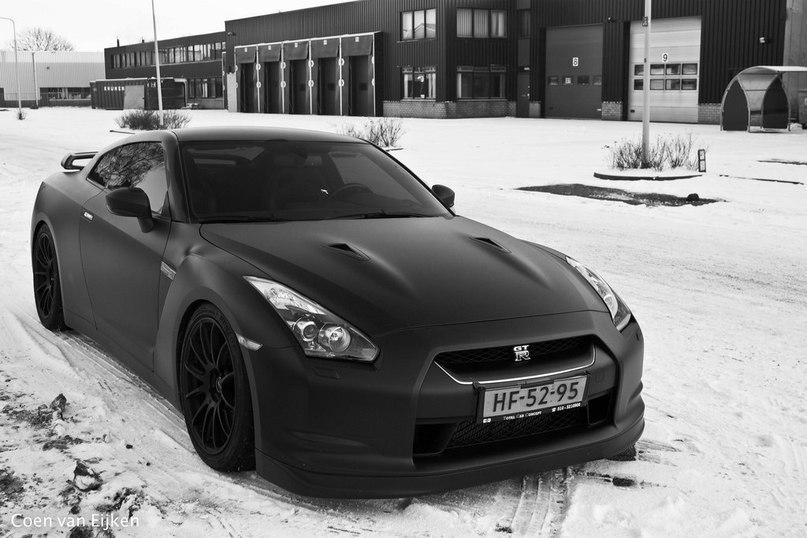 Nissan GTR