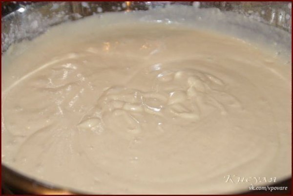 Быстрый (заливной) пирог с зелёным луком и яйцом.Продукты:кефир (йогурт, сметана) 400 гмасло ... - 2