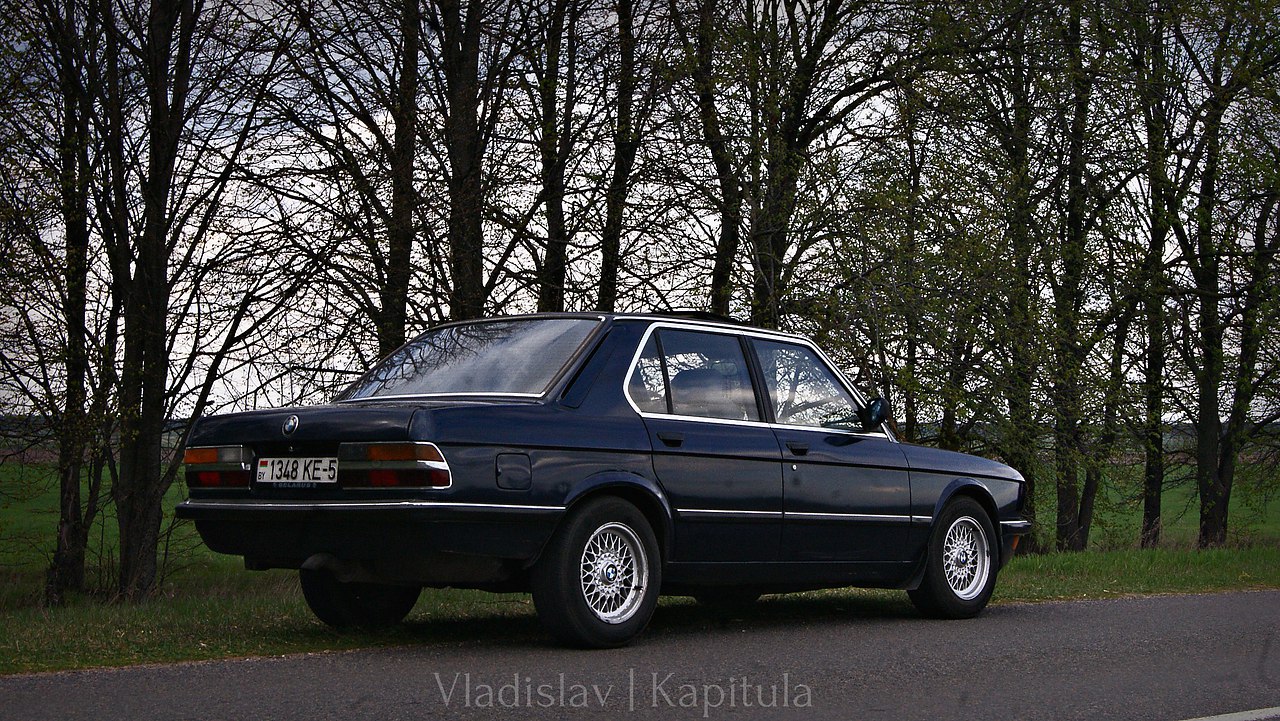 BMW 5 Series e28 - 6