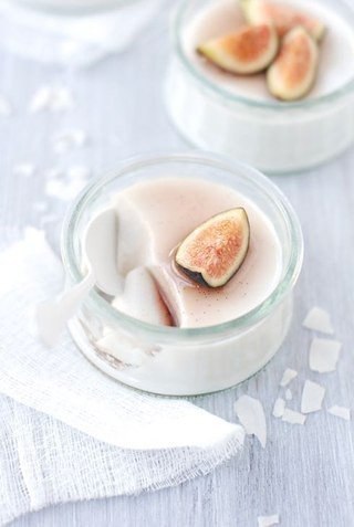 Фразовые глаголы для начинающих. be off — уходить be out — выйти из моды be over — закончиться be up ...
