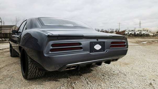 Pontiac Firebird Custom (1969) - 4