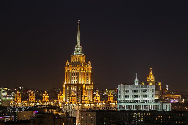 Москва / фото.Гостиница Украина и Дом Правительства Российской Федерации