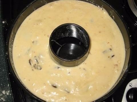 Йогуртовый кекс с черносливом.Ингредиенты:1 стакан питьевого йогурта,можно с любым вкусом,я брала со ... - 3