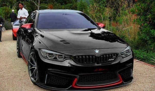 BMW M4 (F82)