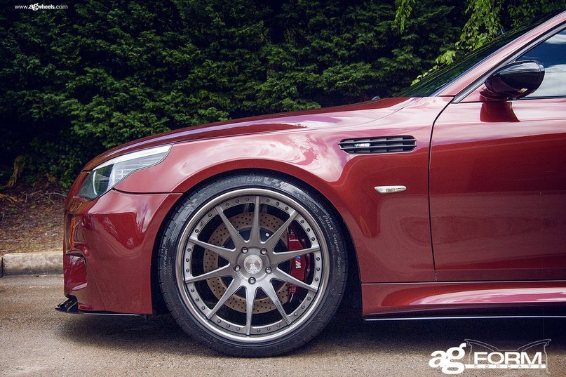 BMW M5 (E60). - 3