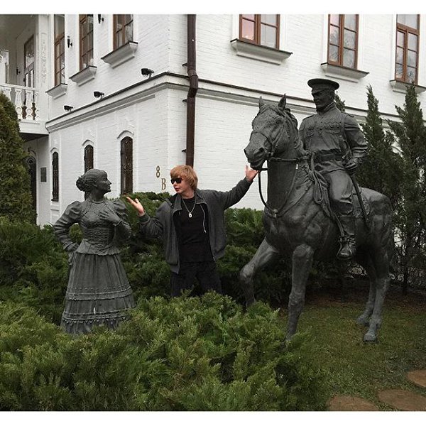 Да любит он тебя,дура,любит! #ростов#папа