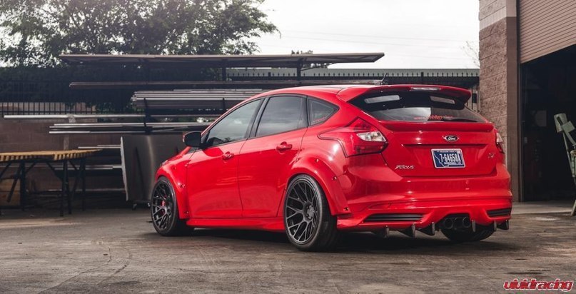 Ford Focus ST. - 3