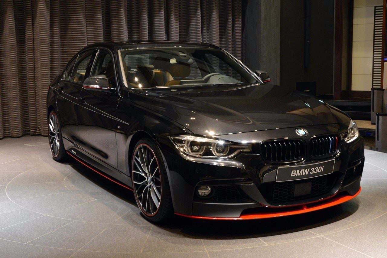 BMW 330i