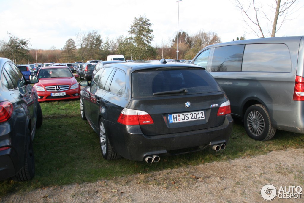 BMW M5 E61 Touring - 4