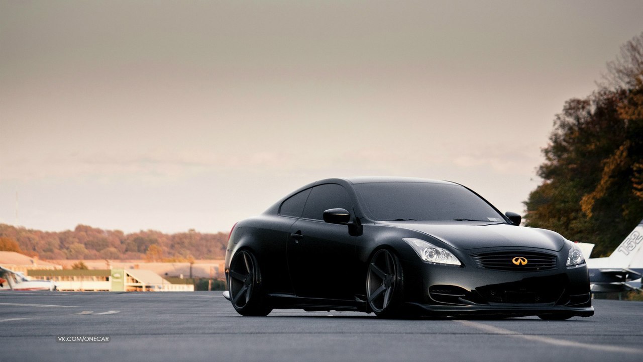 Infinity G37