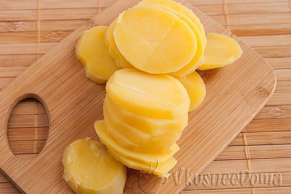 Мусака по болгарски.баклажаны – 3 шт (средние)картошка – 3 штперец болгарский – 2 штпомидоры – 4 ... - 3