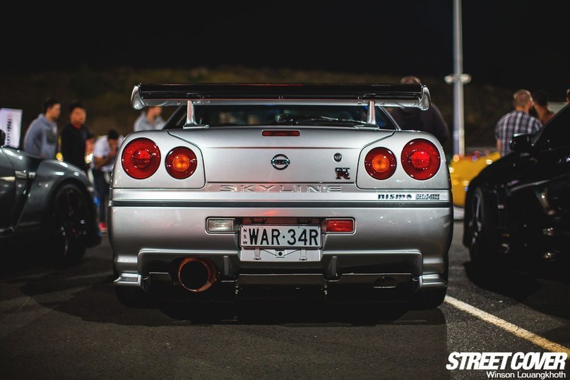 Nissan Skyline R34 - 5