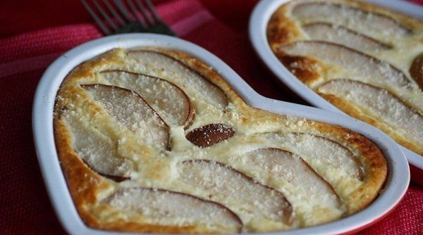 САМЫЕ ВКУСНЫЕ ТВОРОЖНЫЕ ЗАПЕКАНКИ.1) Творожно-яблочная запеканкаИНГРЕДИЕНТЫ: Творог 250 гр сметана ... - 3