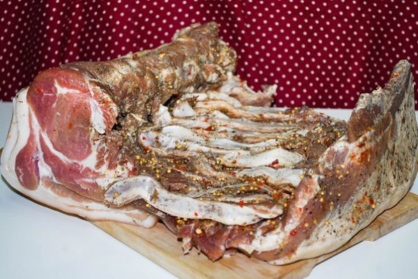 Свиной бок.Самое трудное в этом деле – успеть к мяснику до того как он всю тушу изрубит на шашлыки. ... - 2