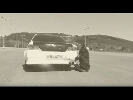    -      ,     .      .Toyota Cresta-    ,     