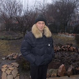 Валера, 47, Ромны