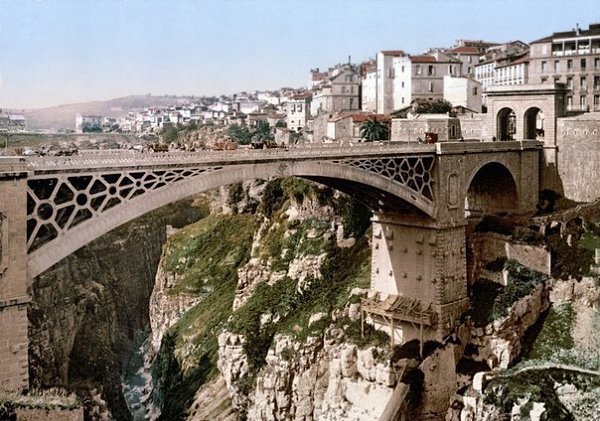 10 нереальных мостов. Не мосты, а шедевры архитектуры. - 3