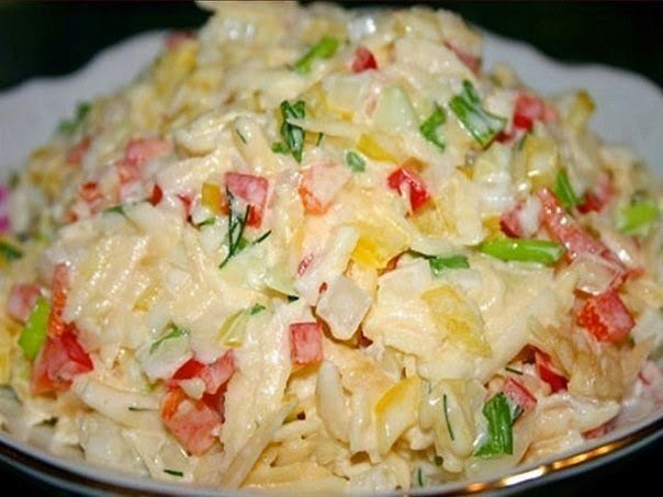 Салат Леди - очень вкусно и мега быстро.Ингредиенты:300 г куриного филе150 г огурцов150 г ...