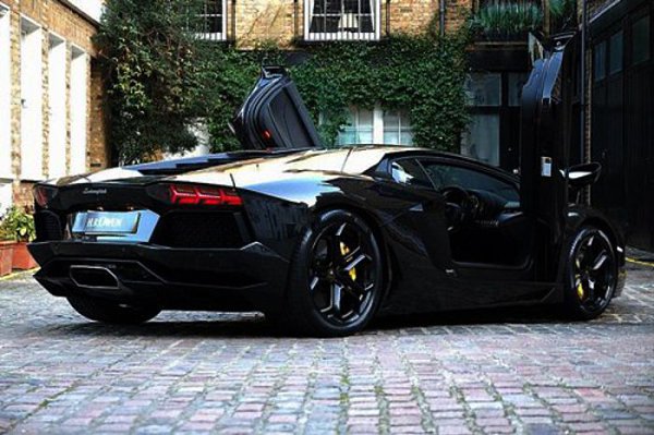 Lamborgini Aventador