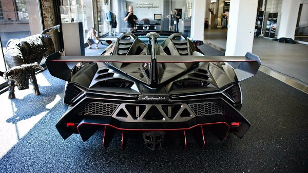 Lamborghini Veneno